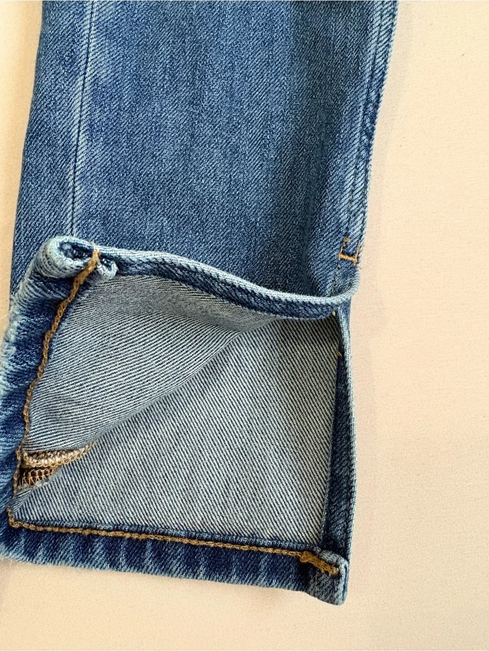 Banana Republic Skinny Jeans in Medium Blue Wash